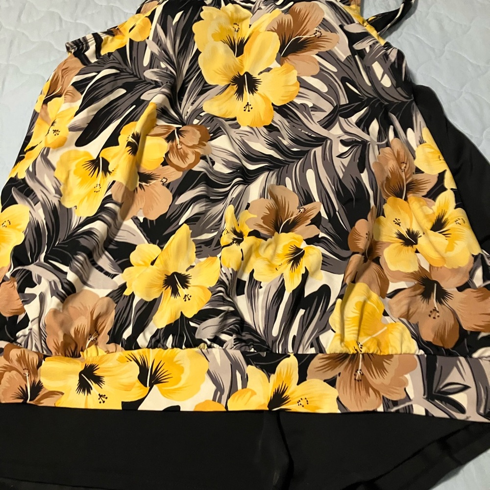 Yellow and Brown  Tankini Swimsuit with vibrant colors and boy shorts size 26.